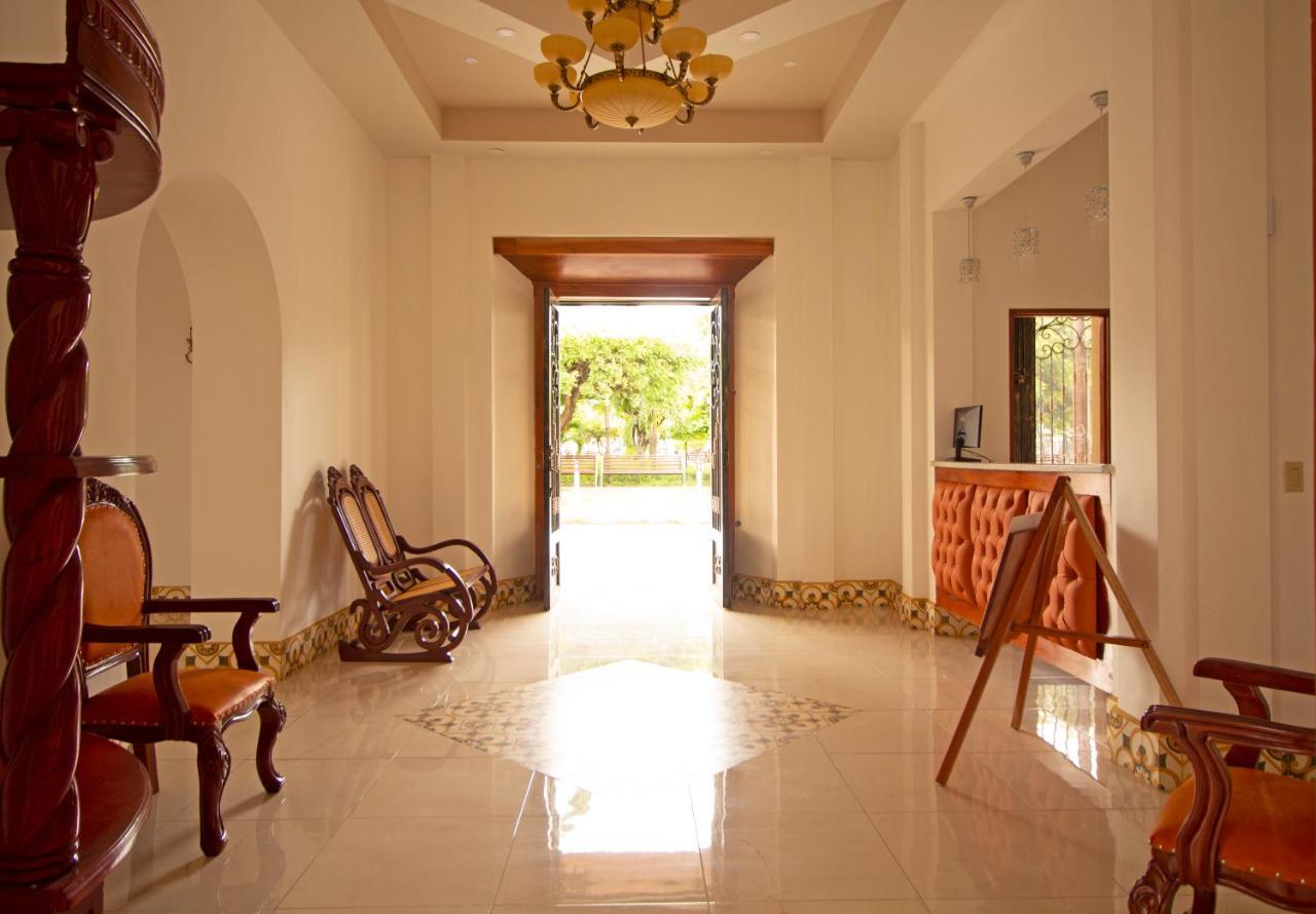 Gran Hotel Victoria Rivas Bagian luar foto