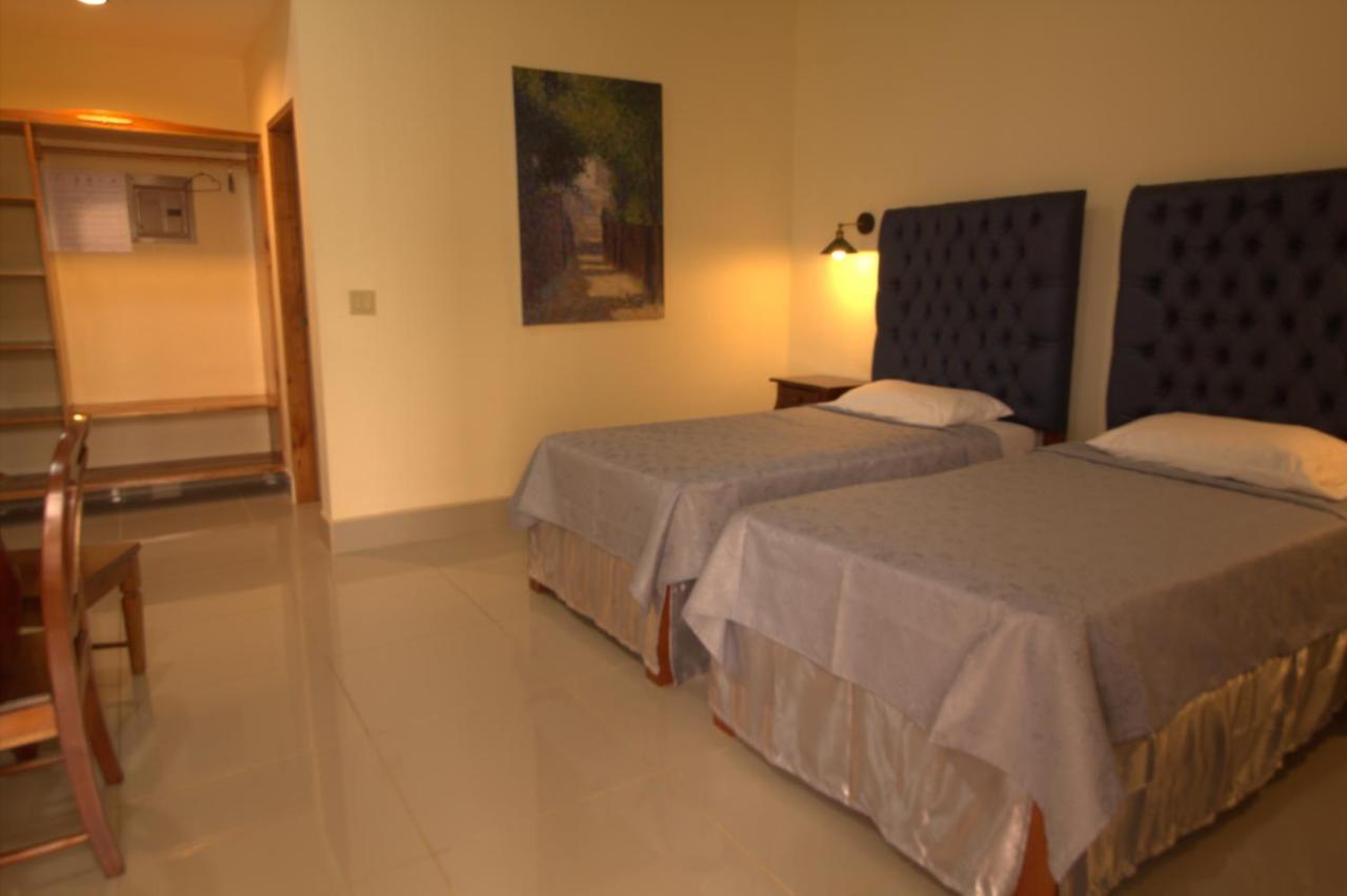 Gran Hotel Victoria Rivas Bagian luar foto